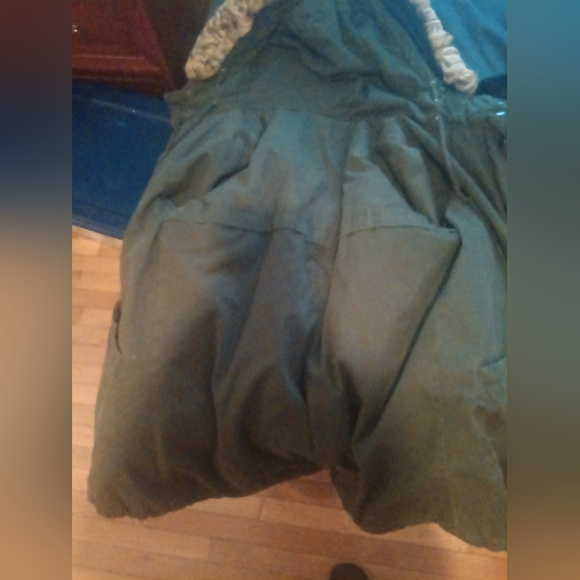 Forever 21 warm and cozy jacket - Picture 14 of 16